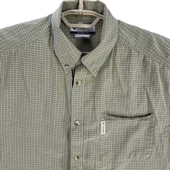 Columbia Button Shirt Mens Size Large Green Plaid 100% Cotton Outdoor Gorpcore - Picture 2 of 7